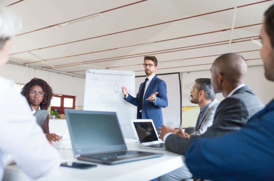 5 Corporate Training Programs Every Employee Should Take